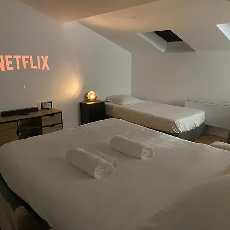 Cineloft Gare, Cinema, Ps5, Air Conditioning, Massage, Netflix, Prime Video * ポアティエ
